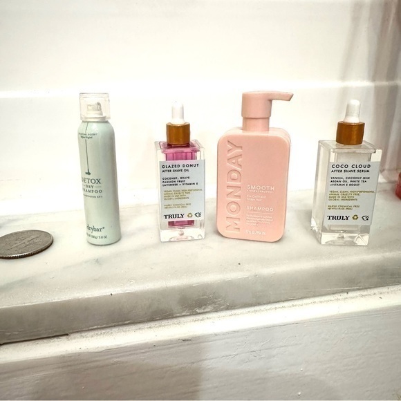 mini brands Other - Ulta Mini Brands Collectable items